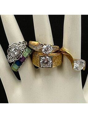 Lot of 5 costume jewelry rings